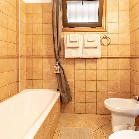 Luxury Elite Palace Apt By Dream Homes Tenerife Адехе