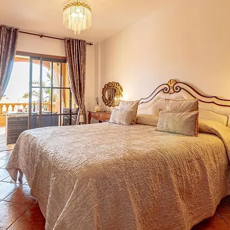 Апартаменты Luxury Elite Palace Apt By Dream Homes Tenerife